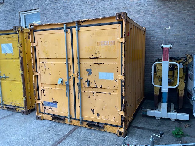 Zeecontainer 8 ft - afbeelding 1 van  4