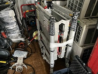 Zeecontainer met gereedschap - afbeelding 4 van  28