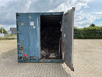 Zeecontainer met hout - afbeelding 8 van  11