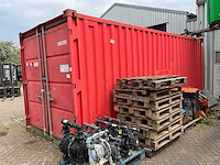 Zeecontainer met inhoud - afbeelding 23 van  31