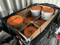 Zeecontainer met inhoud - afbeelding 4 van  4