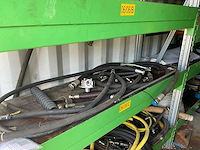 Zeecontainer met inhoud - afbeelding 14 van  15