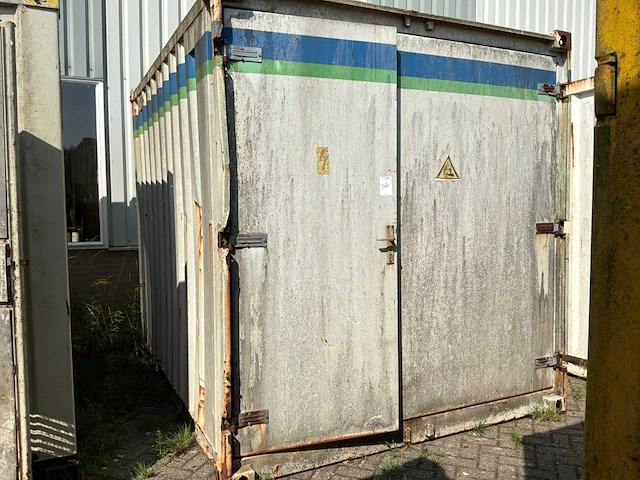 Zeecontainer met schakelopstelling - afbeelding 14 van  18