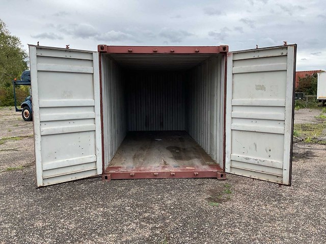 Zeecontainer - afbeelding 2 van  7
