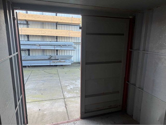 Zeecontainer - afbeelding 6 van  7