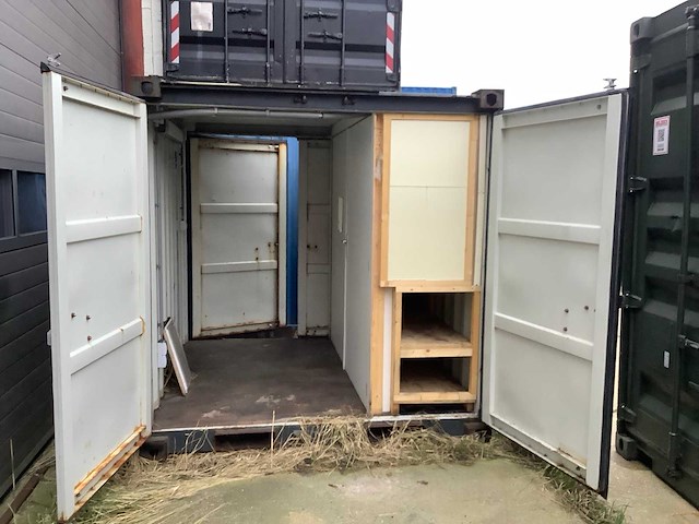 Zeecontainer - afbeelding 3 van  9