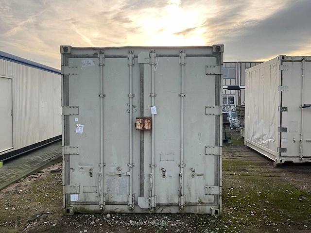 Zeecontainer - afbeelding 4 van  11