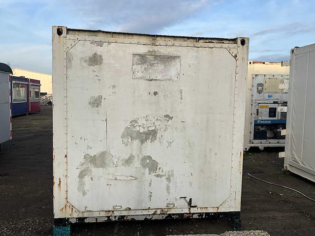 Zeecontainer - afbeelding 5 van  10