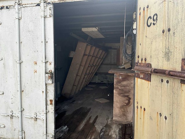 Zeecontainer - afbeelding 8 van  10