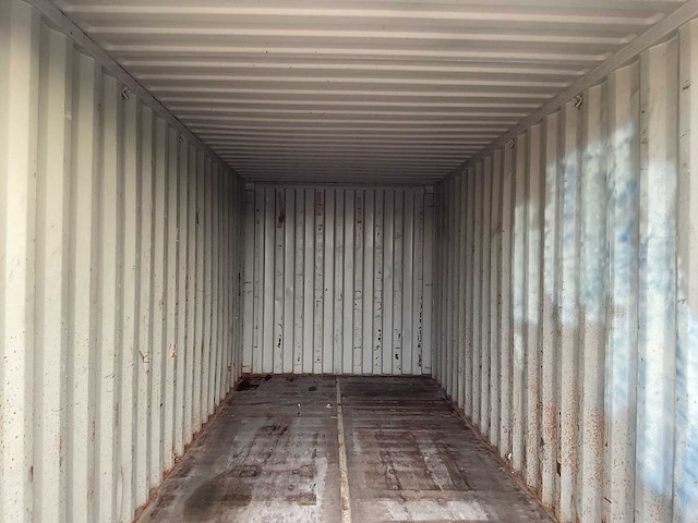 Zeecontainer - afbeelding 4 van  4