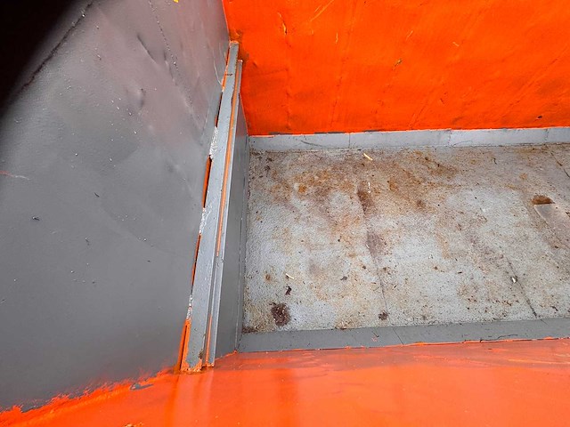 Zeecontainer - afbeelding 9 van  9