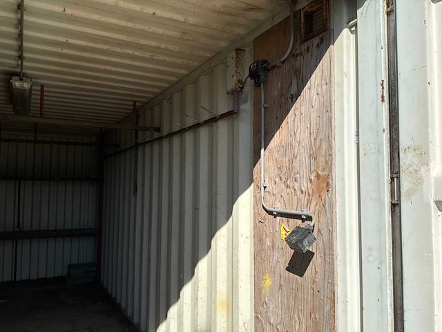 Zeecontainer - afbeelding 8 van  10