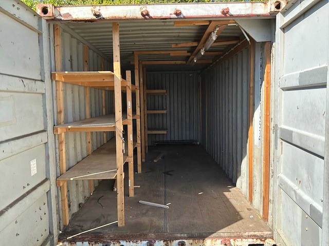 Zeecontainer - afbeelding 2 van  4