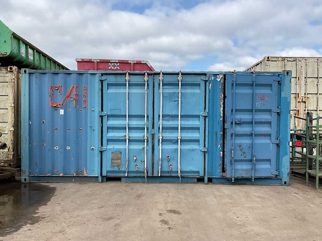 Zeecontainer - afbeelding 1 van  7