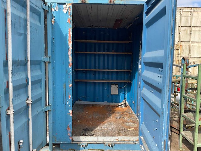 Zeecontainer - afbeelding 6 van  7