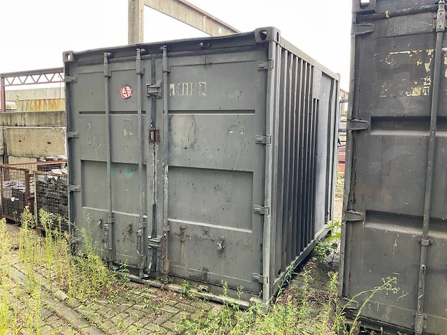 Zeecontainer - afbeelding 1 van  8