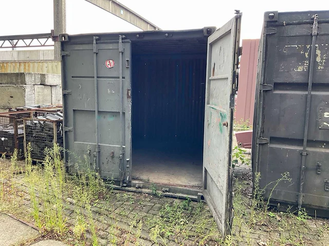 Zeecontainer - afbeelding 5 van  8