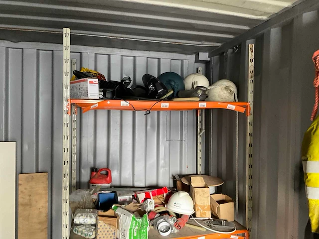 Zeecontainer - afbeelding 8 van  23