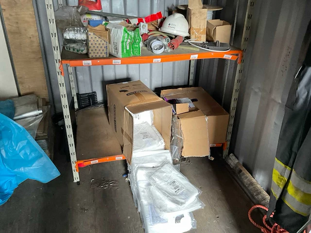 Zeecontainer - afbeelding 9 van  23