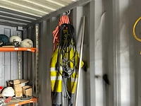Zeecontainer - afbeelding 10 van  23