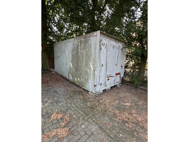 Zeecontainer - afbeelding 1 van  2