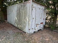 Zeecontainer - afbeelding 1 van  2
