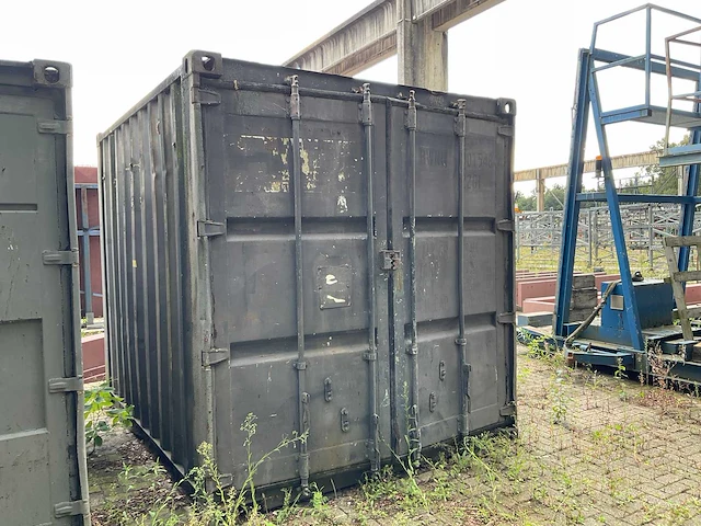 Zeecontainer - afbeelding 11 van  17