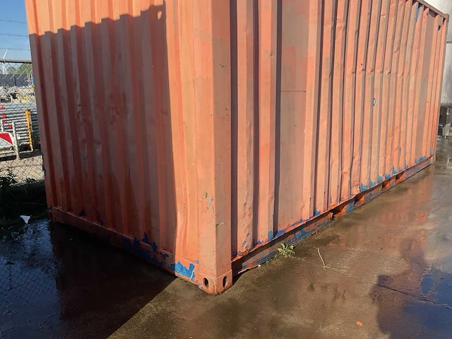 Zeecontainer - afbeelding 2 van  5