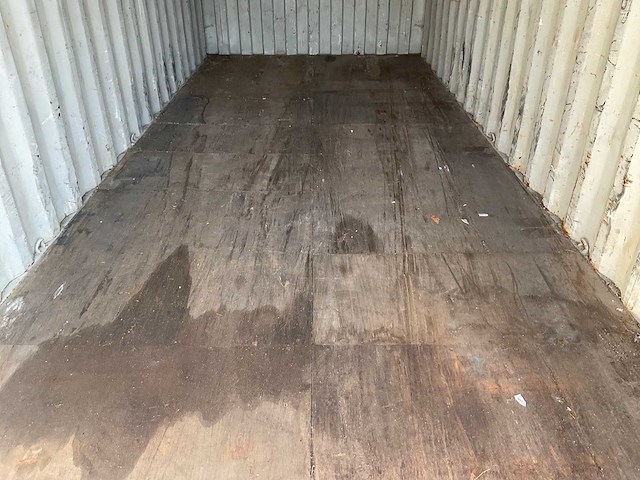 Zeecontainer - afbeelding 5 van  5