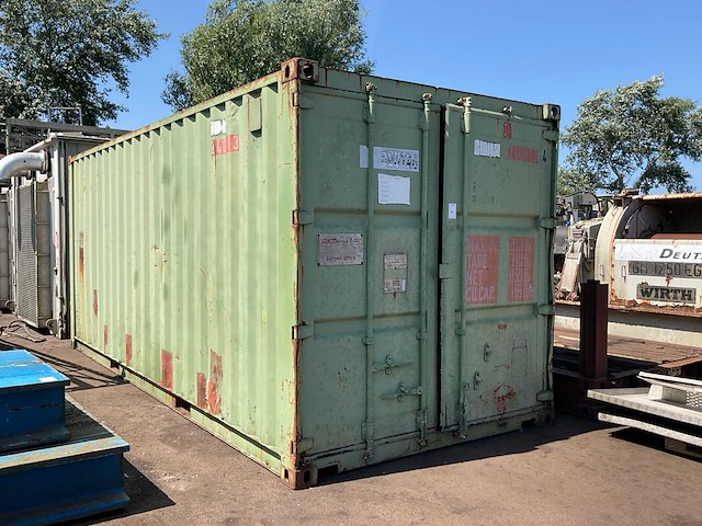 Zeecontainer - afbeelding 1 van  3