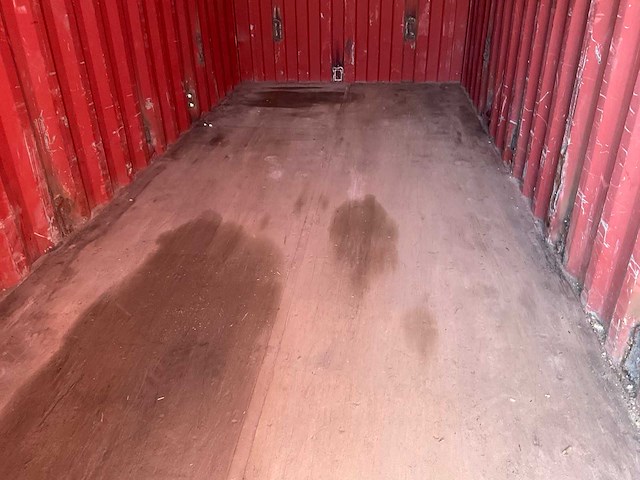 Zeecontainer - afbeelding 3 van  3
