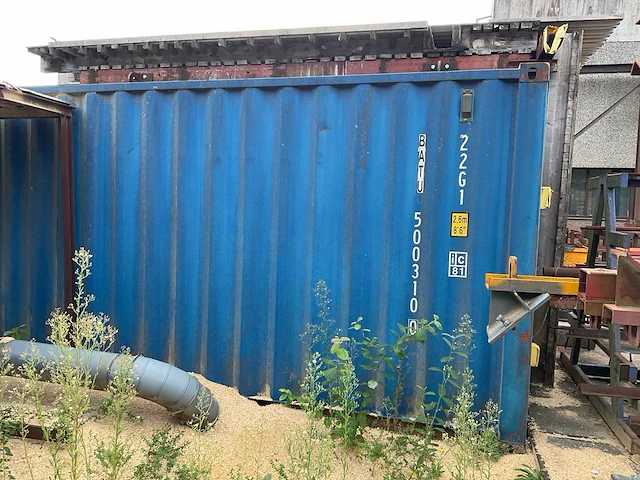 Zeecontainer - afbeelding 8 van  9