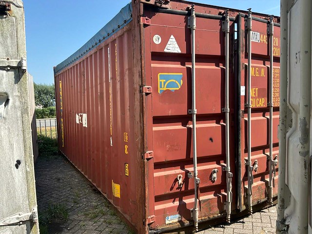 Zeecontainermet divers boorgereedschap "plumbing /x-overs" - afbeelding 3 van  9