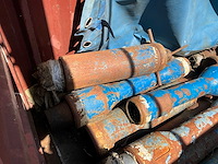 Zeecontainermet divers boorgereedschap "plumbing /x-overs" - afbeelding 9 van  9