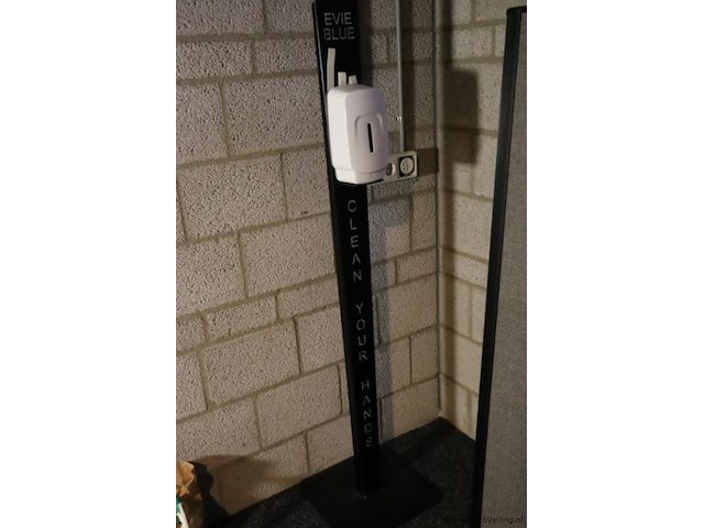 Zeepdispenser op standaard - afbeelding 1 van  4