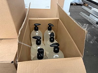 Zeepflacon transparant met zwarte pomp 500 ml witte lotion zeep (96x) - afbeelding 5 van  5