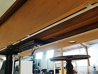 Zeer grote bureautafel met massief houten planken blad - afbeelding 6 van  6