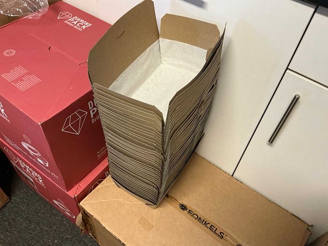 Zeer grote partij disposable - afbeelding 42 van  57