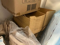 Zeer grote partij disposable - afbeelding 19 van  56