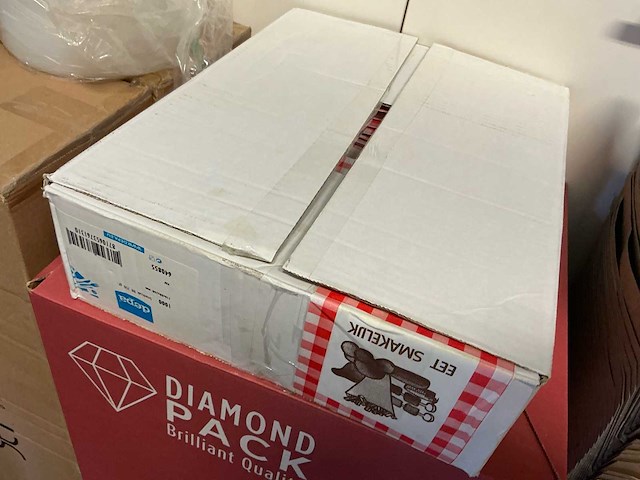 Zeer grote partij disposable - afbeelding 31 van  56