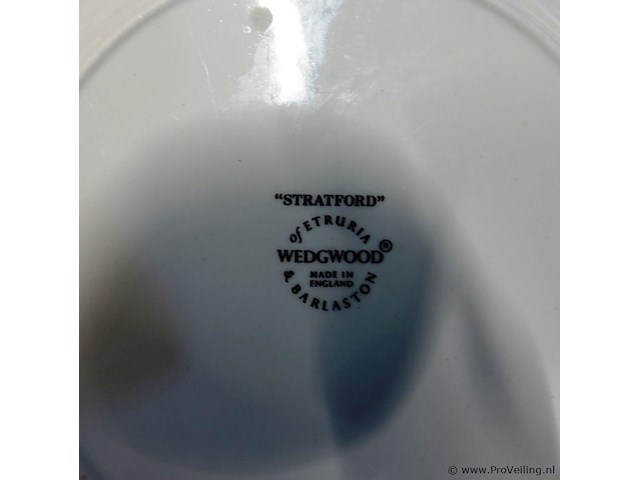Zeer grote partij wedgwood serviesdelen. aan onderzijde gemerkt - afbeelding 4 van  5