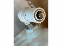 Zehnder - charlton - radiator (380x800 mm) 747 watt - afbeelding 3 van  4