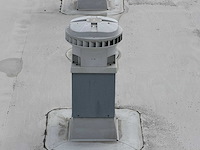 Zehnder - comforoof mx110 manual - ventilator (2x) - afbeelding 1 van  4