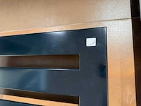 Zehnder - metropolitan bar e - designradiator 50 x 154 cm - afbeelding 3 van  7