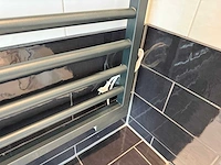 Zehnder - subway e - designradiator 60 x 155 cm - afbeelding 7 van  7