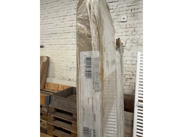 Zehnder - zeno - designradiator 169x75 cm - afbeelding 4 van  4