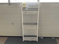 Zehnder 147x60cm designradiator - afbeelding 1 van  3