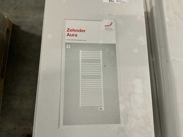 Zehnder aura 40x86x4cm designradiator (11x) - afbeelding 2 van  4