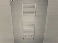 Zehnder aura pbn-180-060-05 designradiator