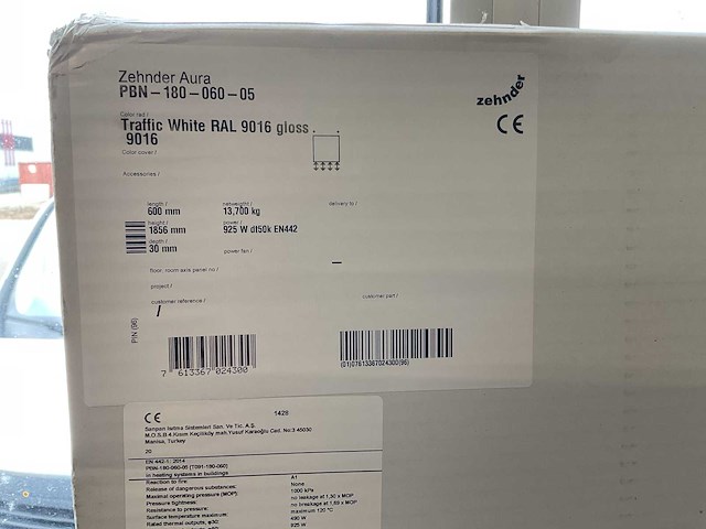 Zehnder aura pbn-180-060-05 designradiator - afbeelding 3 van  3